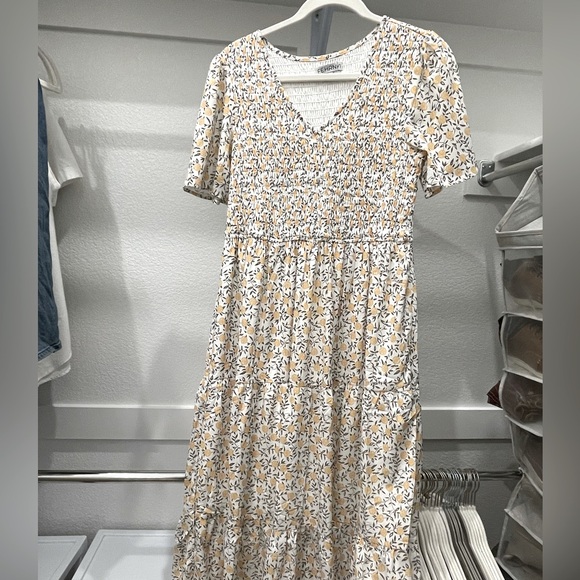 FEHRNVI Tayla Dress Sz M - Picture 3 of 4